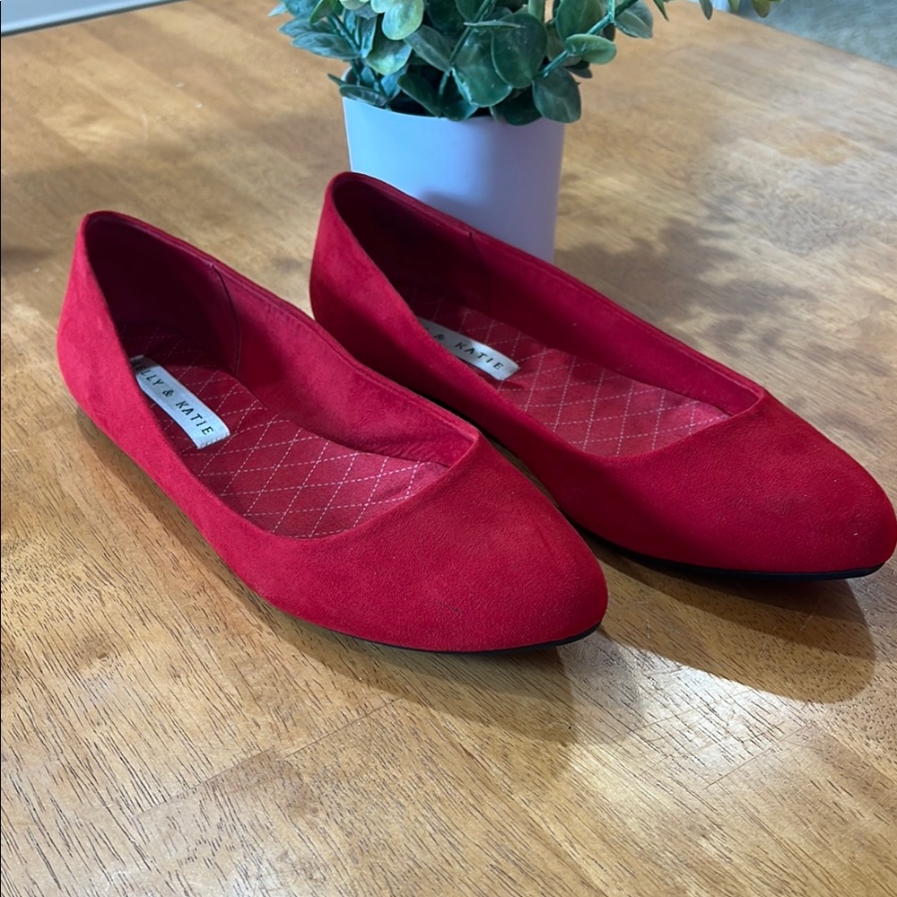 Kelly & Katie Red Flats & Loafers